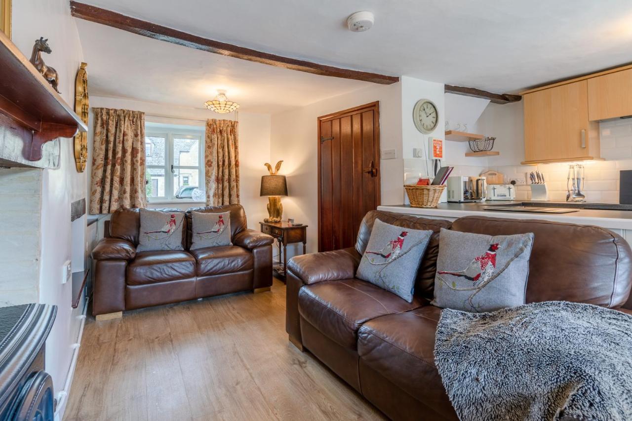 Forsythia Cottage バートン・オン・ザ・ウォーター エクステリア 写真